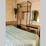 דירה Modern Apartment, Few Meters From The *