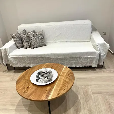 Modern Apartment, Few Meters From The Néa Koróni