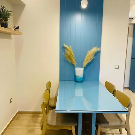 Modern Apartment, Few Meters From The