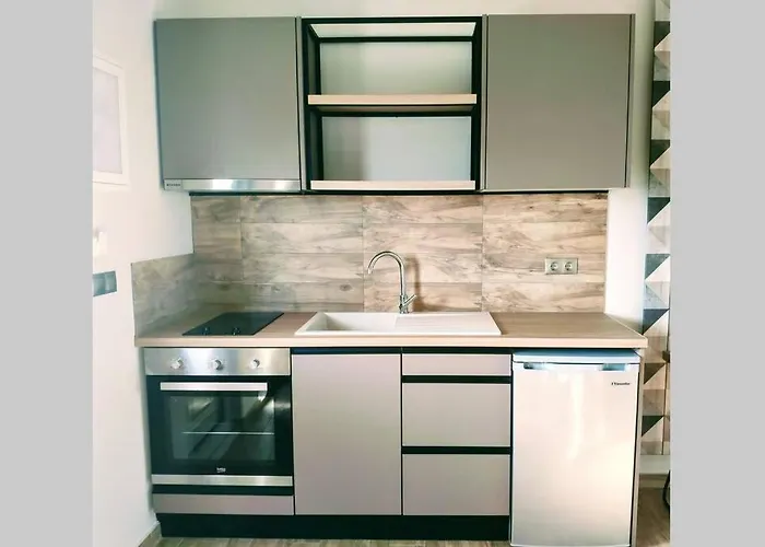 Modern Apartment, Few Meters From The